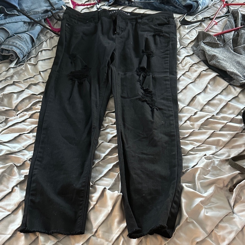 Tinseltown Black Distressed Skinny Jeans